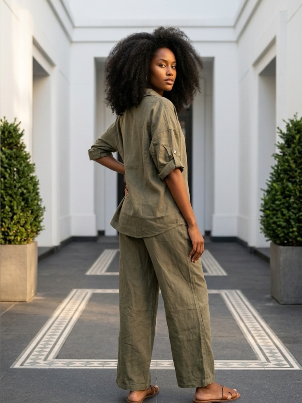 Doublju  2pcs Olive Green Wide-Leg Pants with matching top - Picture 2 of 6